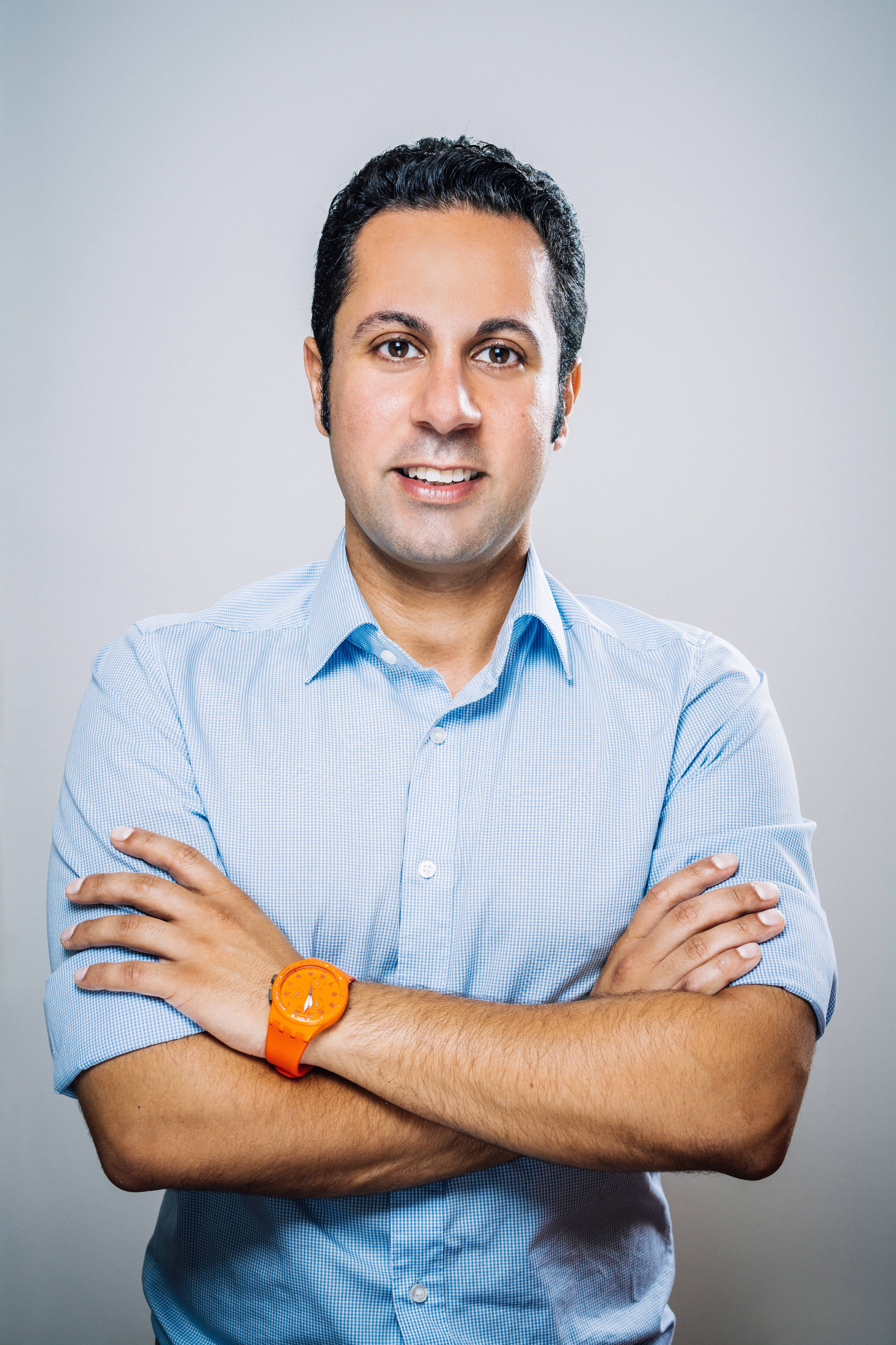 Jubin Honarfar, CEO _ Co-Founder whatchado (Web)